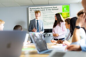 Sixth Form Presentation Professional