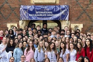 Year 13 leavers Banner pic